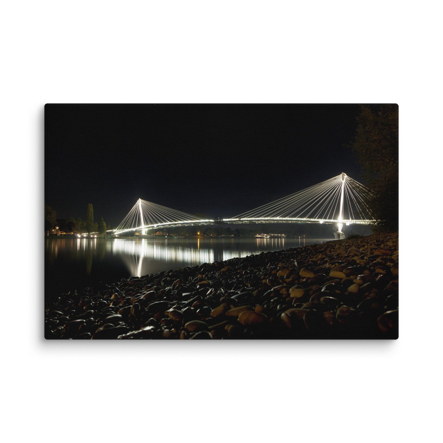 Illuminated bridge