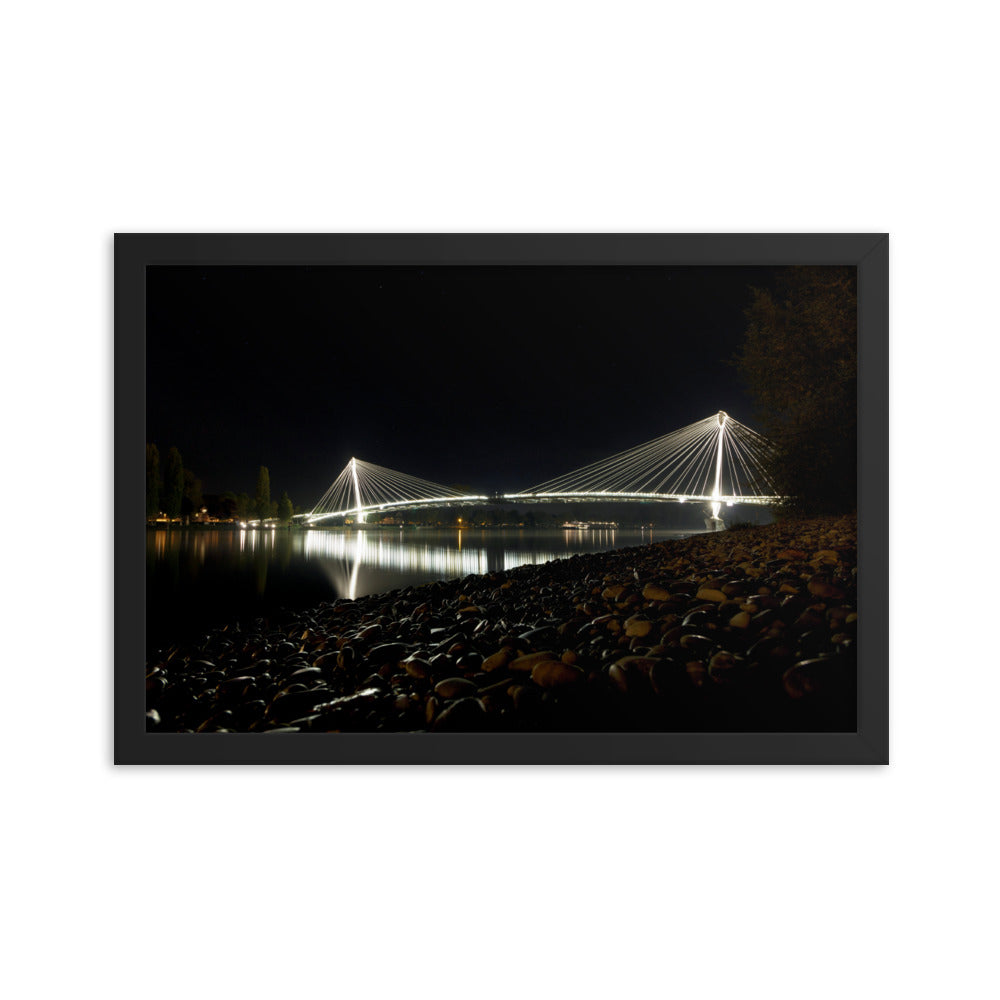 Illuminated bridge