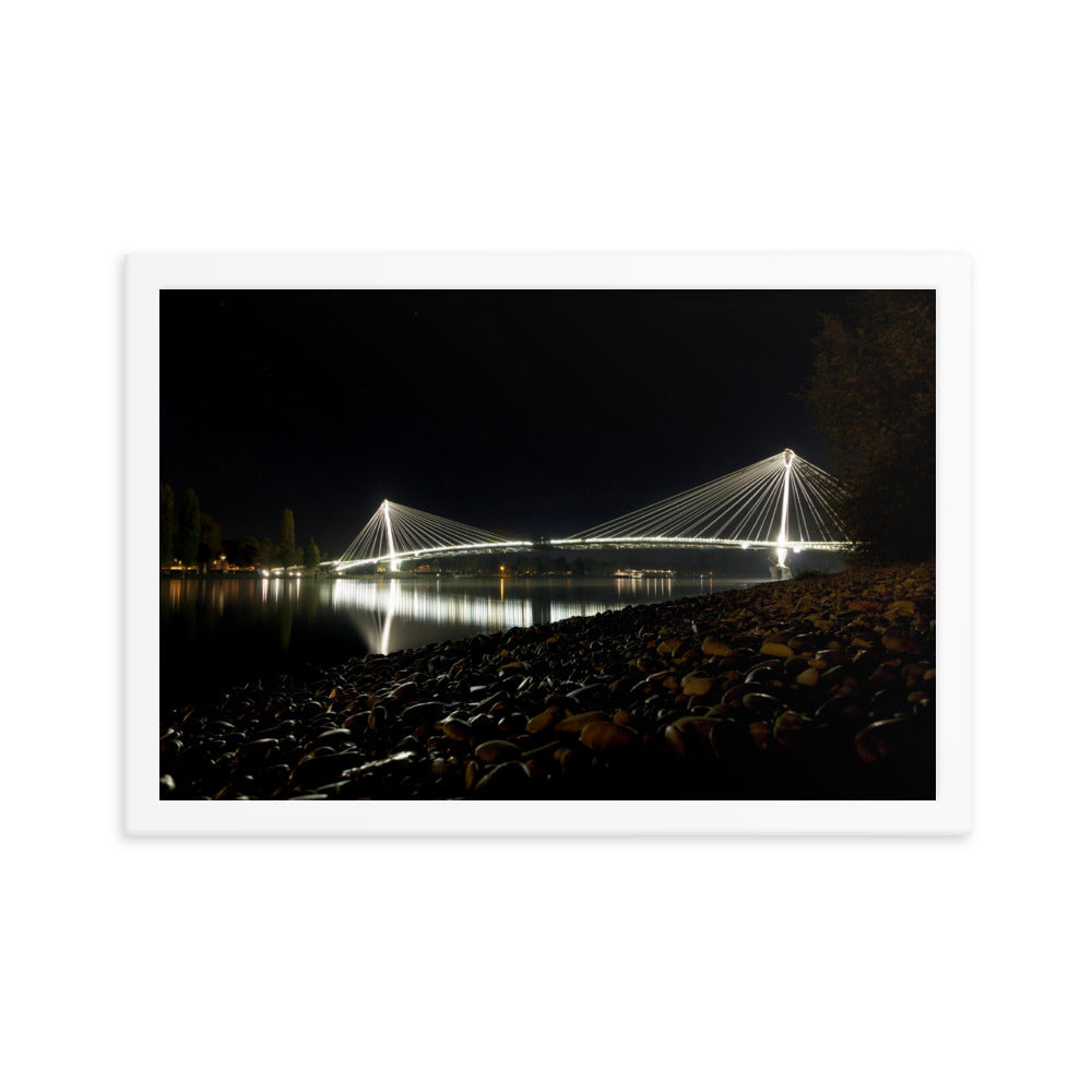 Illuminated bridge